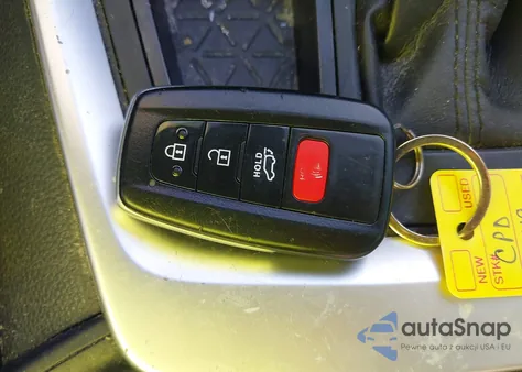 2019 Toyota Rav4 Xle from USA, damaged, VIN JTMW1RFV1KD511582